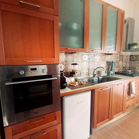 La Casetta Di Gio Gio Appartamento In Centro A Монреале Екстериор снимка